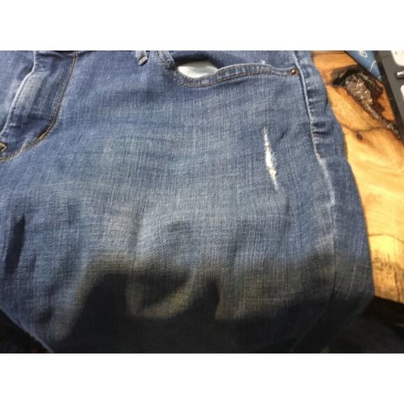 WOMEN'S LEVI'S 711 SKINNY BLUE JEANS SIZE 30 MID RISE 5 POCKET Distressed - Picture 2 of 4